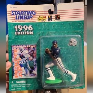 2 starting lineup figures